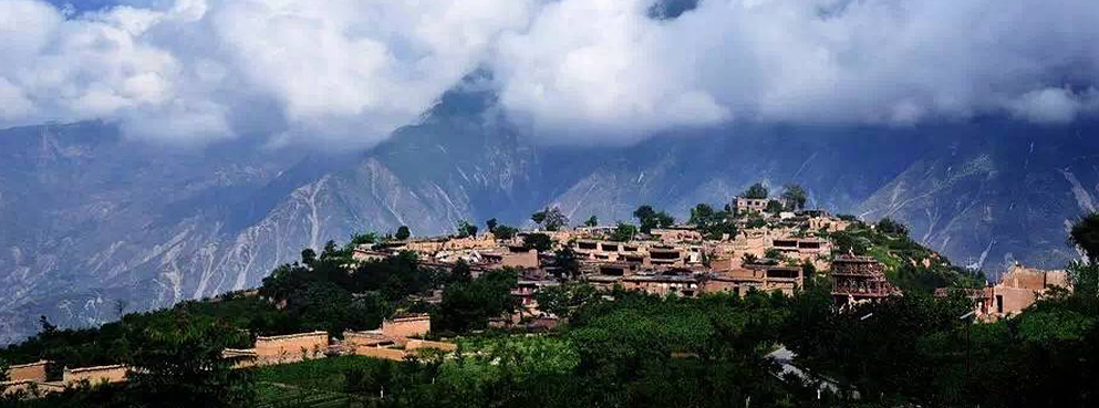 阿坝州-汶川县-雁门乡-萝卜寨村(中国名村)