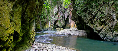 百色市-田林县-三川洞风景区