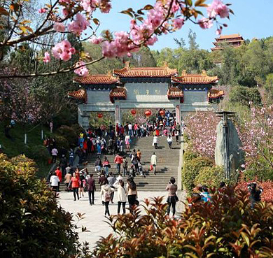 南充市-阆中市区-玉台山·滕王阁（|唐|石塔）·嘉陵江（滨江）风景旅游区