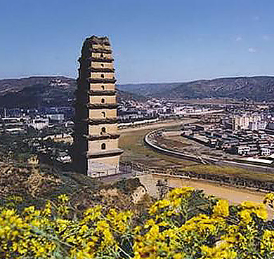 延安市-富县县城-富县塔（|唐|开元寺塔）洛河（滨河）风景区