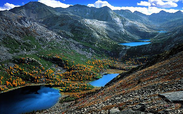 甘孜州-乡城县-巴姆神山（巴姆七湖）风景区