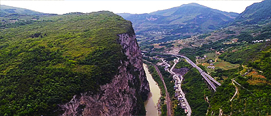 昭通市-盐津县-豆沙镇-秦汉五尺道（棘人悬棺）风景区