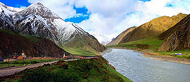 果洛州-甘德县-岗龙乡-黄河·官仓峡（黄河第一峡）风景区