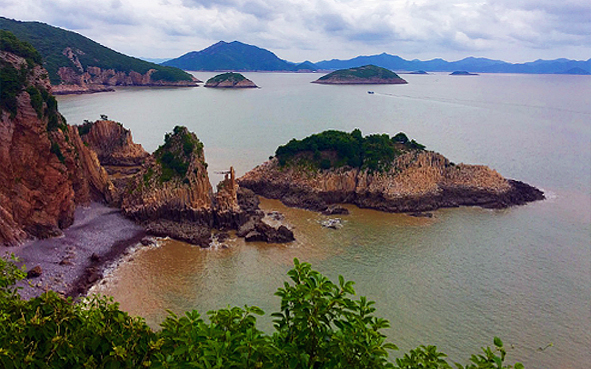 宁波市-象山县-高塘岛乡-花岙岛国家级海洋公园·花岙石林（|明|花岙兵营遗址）风景旅游区