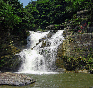 揭阳市-揭西县-京溪园镇-粗坑村-黄满寨瀑布风景旅游区|4A