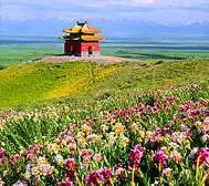 伊犁州-昭苏县-格登山碑（|清|平定准噶尔勒铭碑）风景区