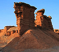 阿克苏地区-拜城县-拜城五彩城（克孜尔魔鬼城）风景区